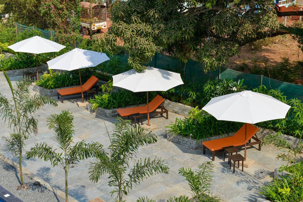 Sinq Beach Resort Calangute Kültér fotó