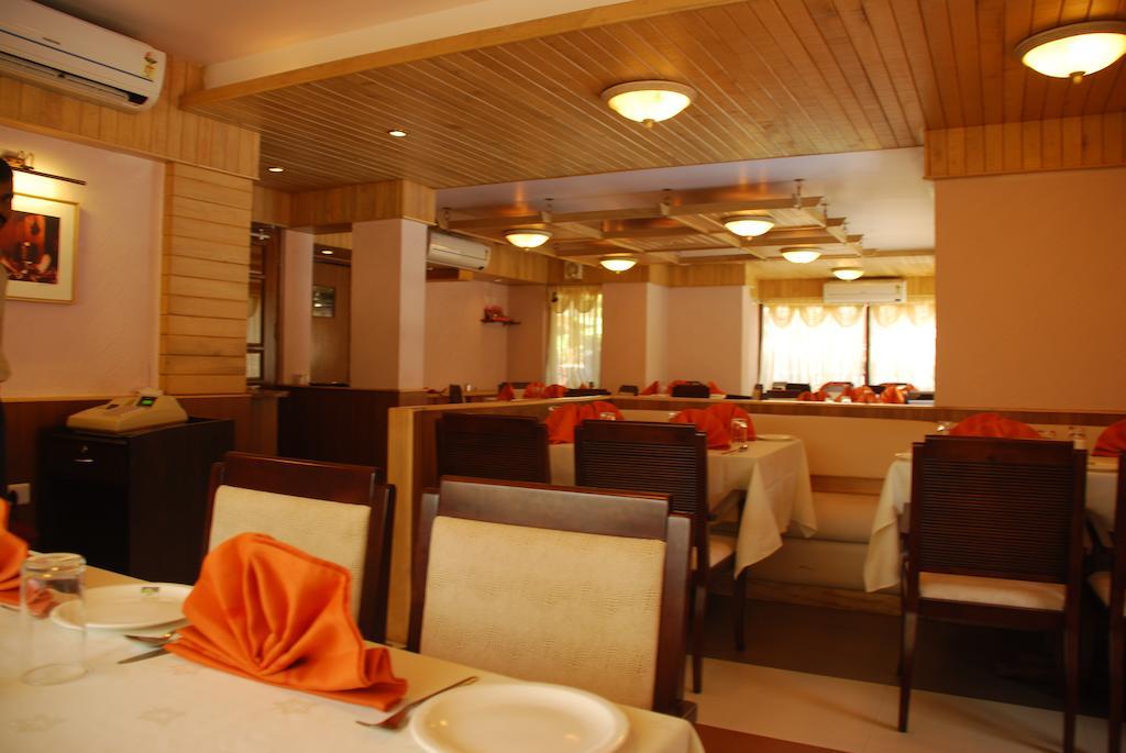 Sinq Beach Resort Calangute Kültér fotó