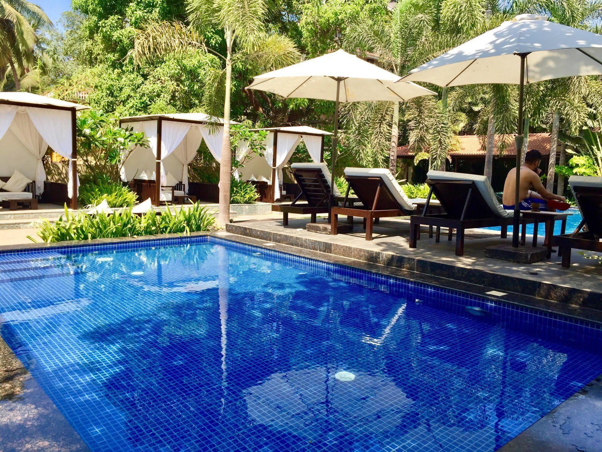 Sinq Beach Resort Calangute Kültér fotó